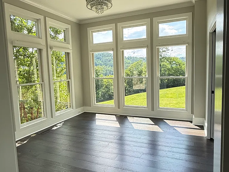 1026 Holly Tree Gap Rd — Photo 14