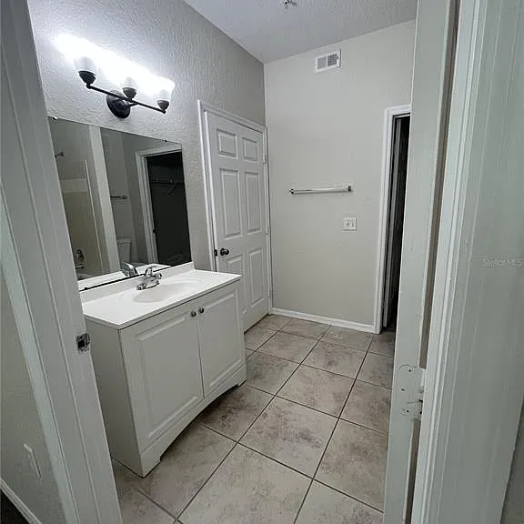 5957 Westgate Dr #1912 — Photo 17