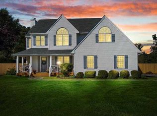 365 Mockingbird Ln, Southold, NY 11971