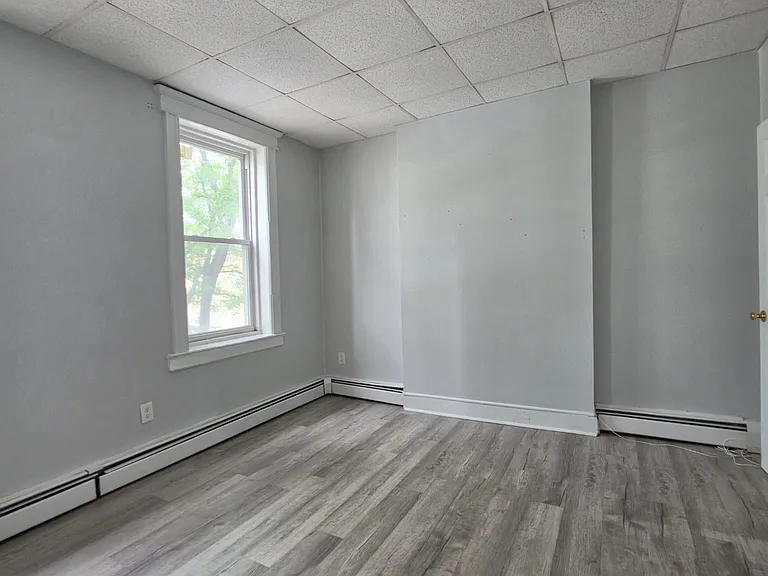 970 Broadway #26E — Photo 4