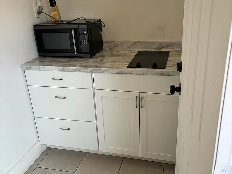 1027 SW 12th Ave #4 — Photo 10