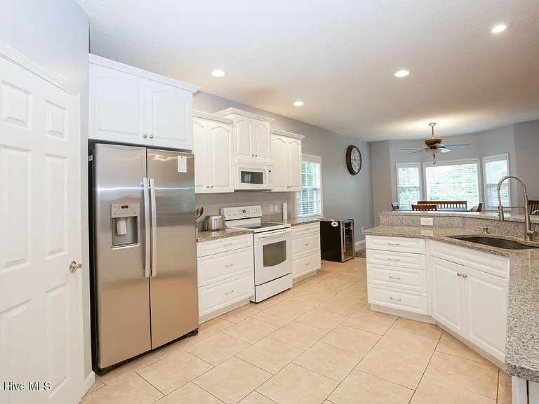 13 Barkley Ln — Photo 13