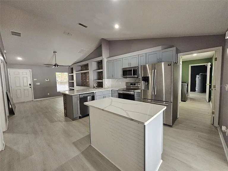 622 Brooke Ct — Photo 7