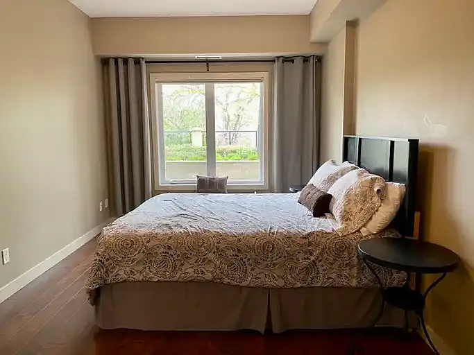 3 bed, 2.0 bath, 1225 sqft, $2,250 — Photo 4