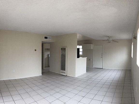 5th image of 7329 Wilcox Dr