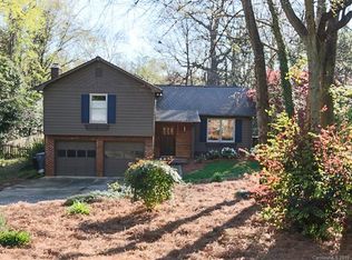 5819 Creola Rd, Charlotte, NC 28270