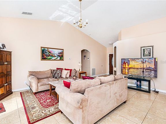 4th image of 2620 Abbey Ave #4