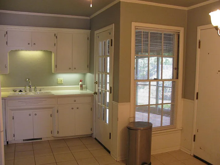 2712 Northampton Pl — Photo 11