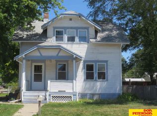 1206 E 1st St, Fremont, NE 68025