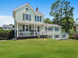 117 Mishawum Rd, Woburn, MA 01801