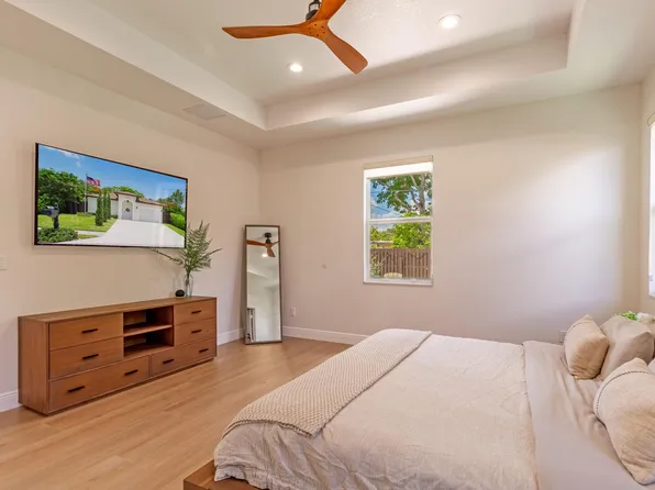 5601 Papaya Road, West Palm Beach, FL 33413