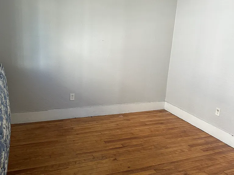 2 Massasoit Rd #1 — Photo 1