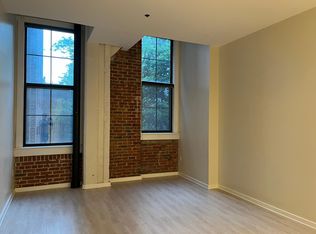 315 New St APT 203, Philadelphia, PA 19106