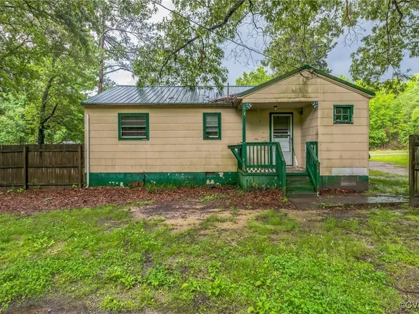 57 Indian Creek Rd, Freeman, VA 23856