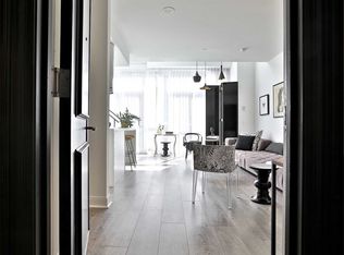 1 Scott St #211-C08, Toronto, ON M5E 1A1