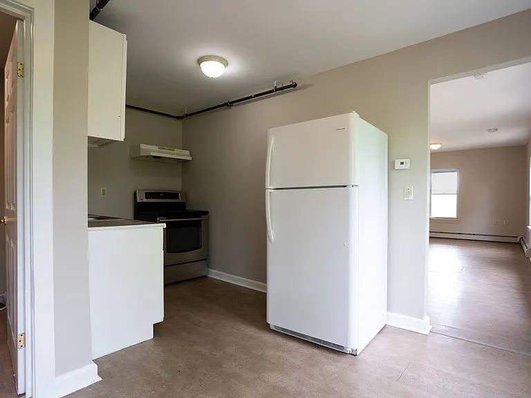 4 Lebanon Ct #C — Photo 9