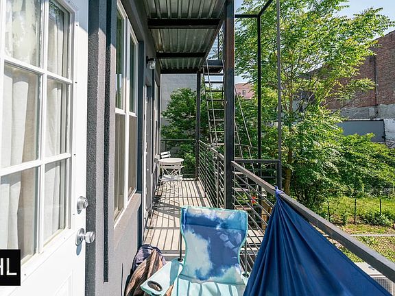 3rd image of 240 Howard Ave #201