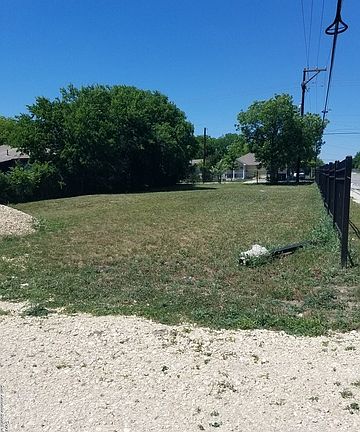 5th image of 202 Elson Ave