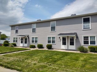 2223 Yorktowne Dr, Valparaiso, IN 46383