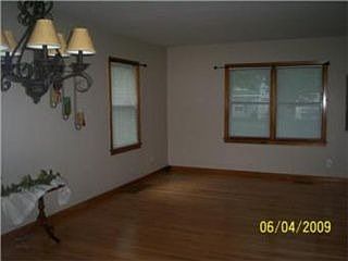 2nd image of 7904 Belleview Ave