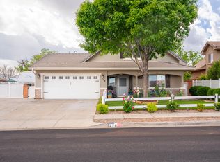 278 S Main St, Ivins, UT 84738