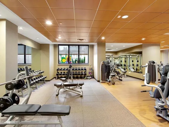 330 East 38th Street image 12 of 20