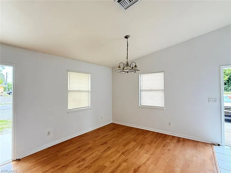 27501 Playa Del Rey Ln #503 — Photo 16