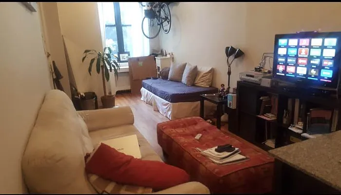 Rented by Prince Real Estate Associates LLC | media 10