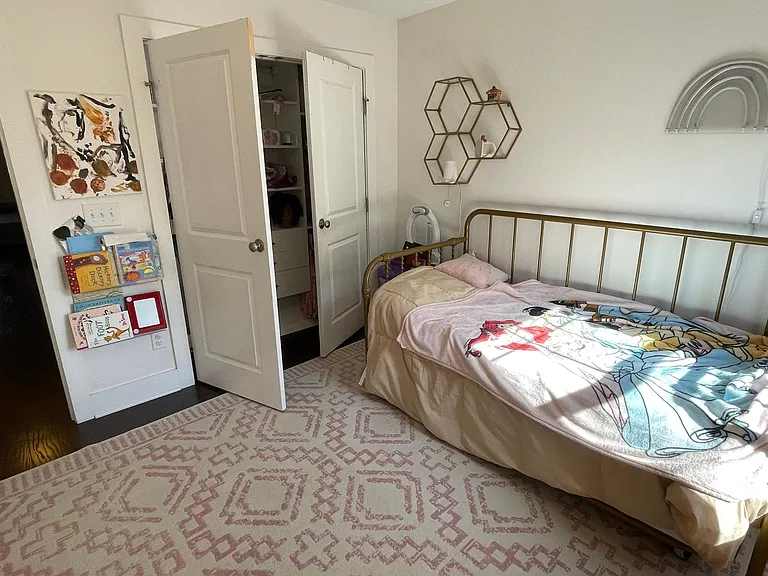501 Person St #205 — Photo 25