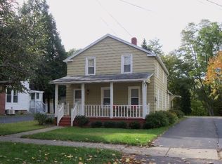 93 Eagle St, Fredonia, NY 14063