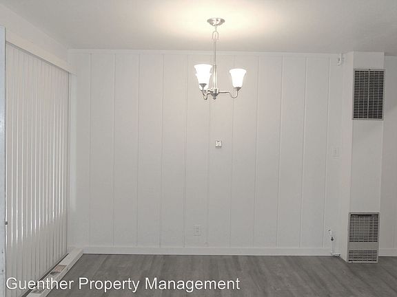 5th image of 801 S Lincoln Pl #1