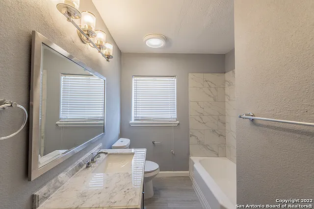 553 Club Dr #3 — Photo 7