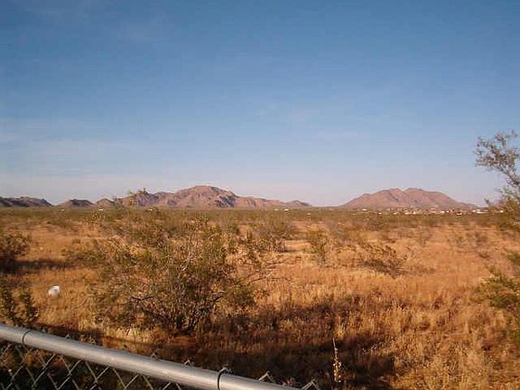5th image of 10615 N Yellowstone Drive