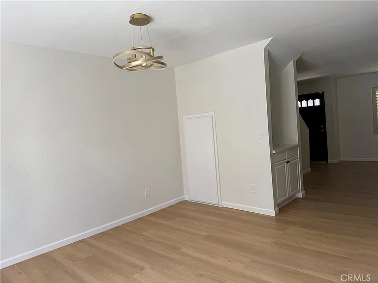 4195 Kingsley St #43 — Photo 1