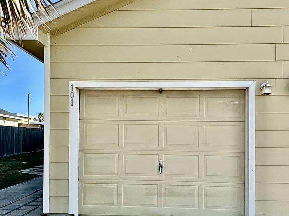 2nd image of 14214 Ambrosia St Unit 101