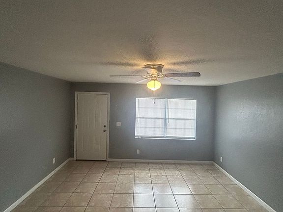 3rd image of 614 Cortez St