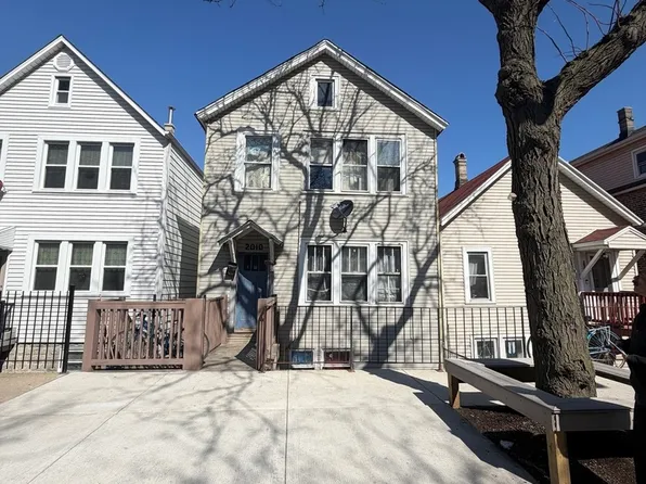 2010 W Cullerton St, Chicago, IL 60608