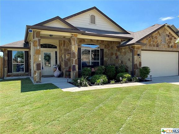 2nd image of 1143 Fawn Lily Dr