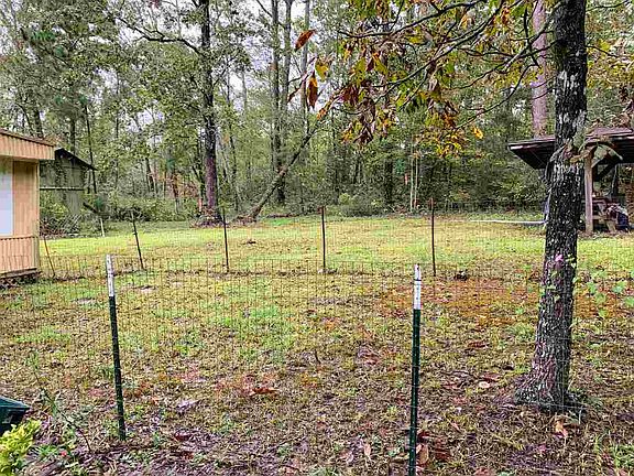 2nd image of 170 Indian Creek Trl