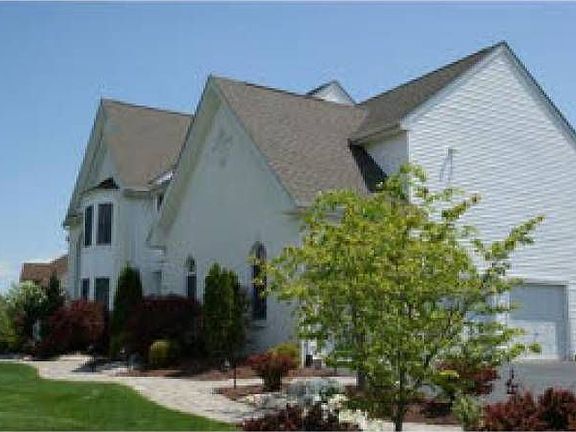 56 Woodland Dr