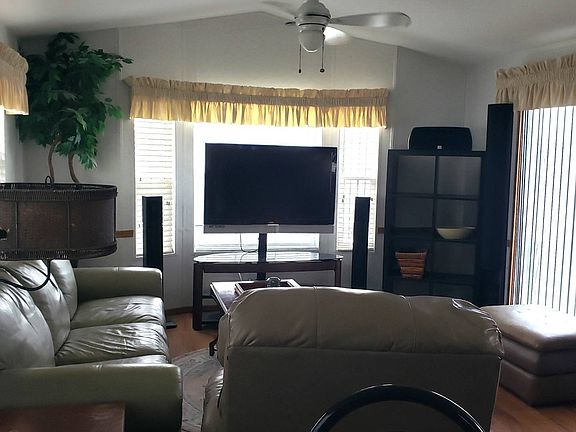 5th image of 14500 Tamiami Trl E #132