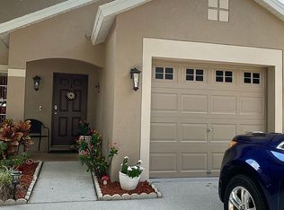458 Summer Sails Dr, Valrico, FL 33594