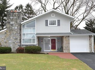 41 Sunset Ave, Manheim, PA 17545