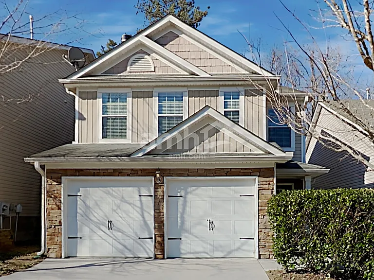 119 Hidden Creek Dr — Photo 1
