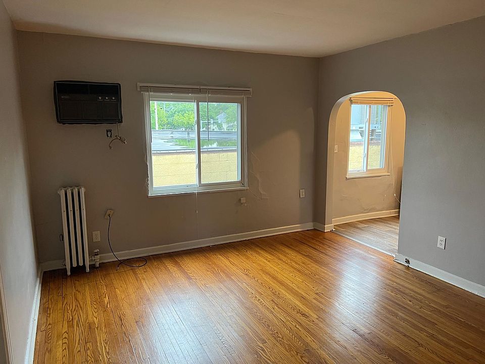 1st image of 4348 Monroe St #4