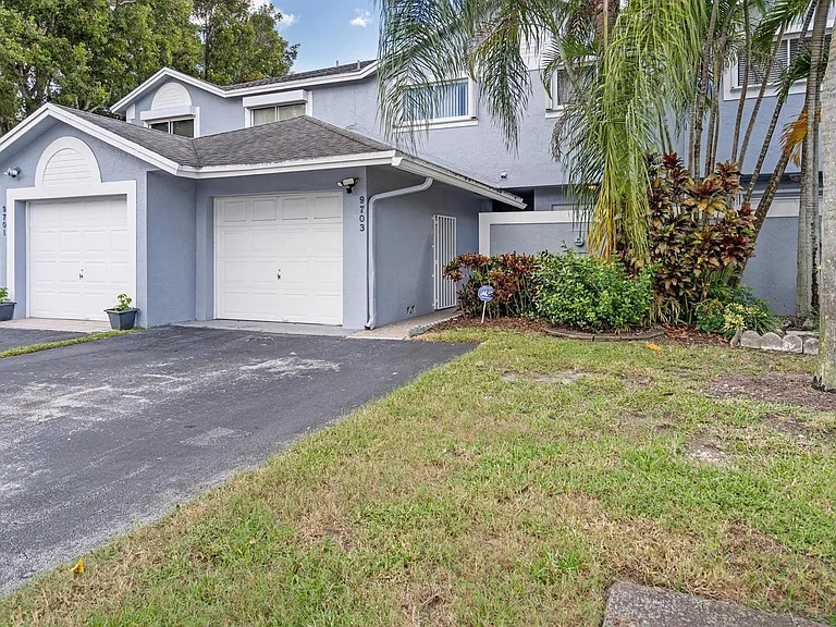 9703 SW 142nd Ct — Photo 35