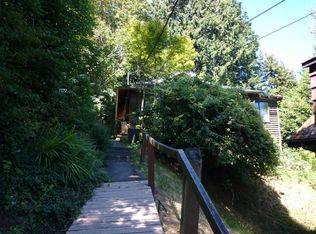 3706 E Superior St, Seattle, WA 98122