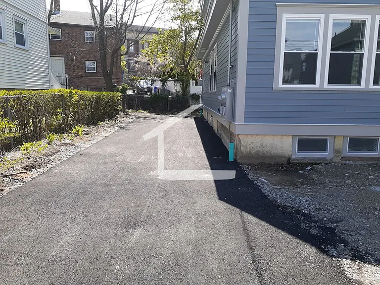 18 Bothwell Rd #3 — Photo 15