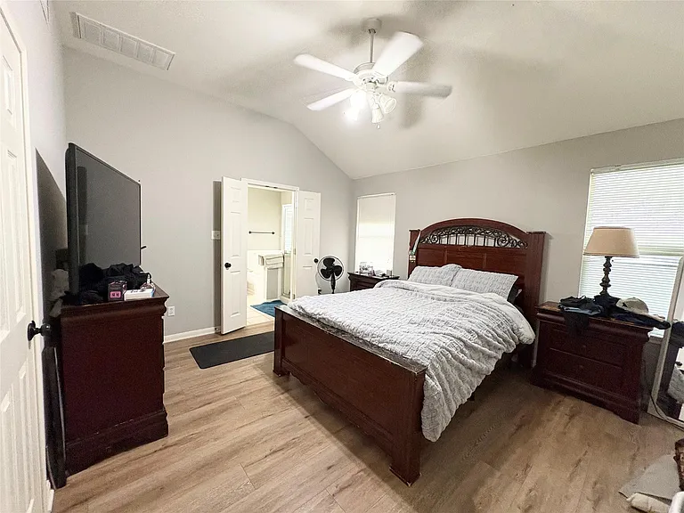 2204 Bakers Way — Photo 12