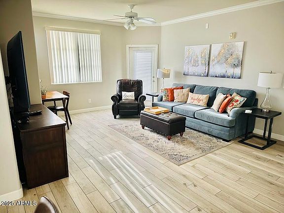 5th image of 1941 S PIERPONT Drive #1120